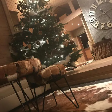 Our Woodhouse Resteigne Chalet Mellet