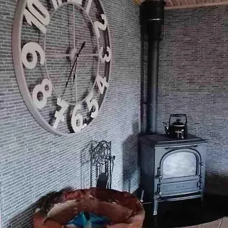 Our Woodhouse Resteigne Chalet Mellet